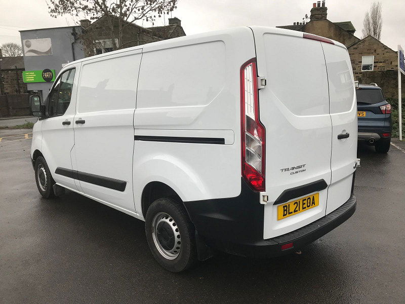 Ford Transit Custom 2.0L 280 Leader EcoBlue Diesel Manual Euro 6 (104 bhp) 5dr Manual 2025