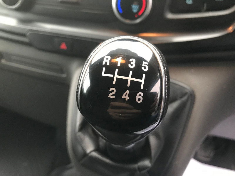 Ford Transit Custom 2.0L 280 Leader EcoBlue Diesel Manual Euro 6 (104 bhp) 5dr Manual 2025