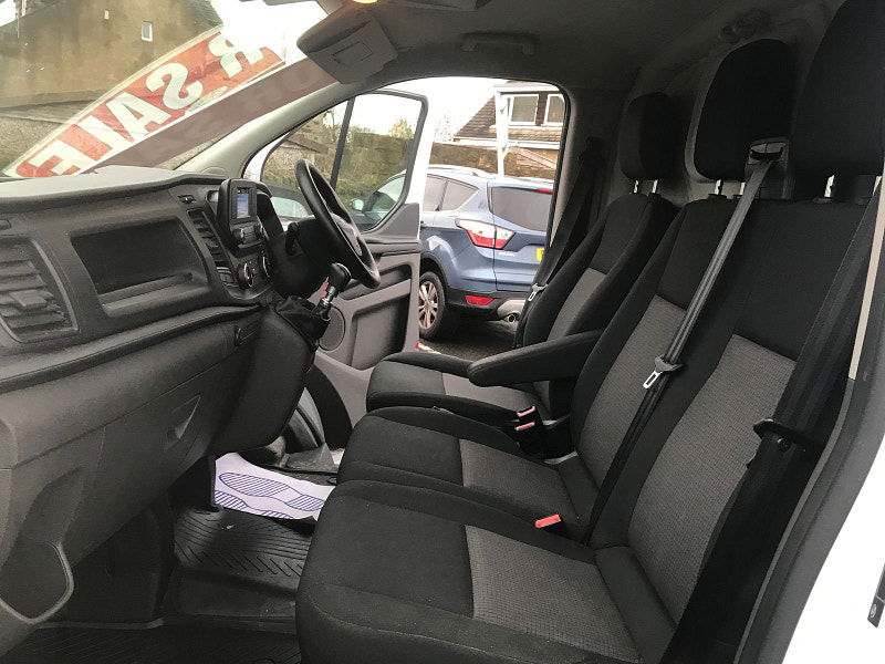 Ford Transit Custom 2.0L 280 Leader EcoBlue Diesel Manual Euro 6 (104 bhp) 5dr Manual 2025