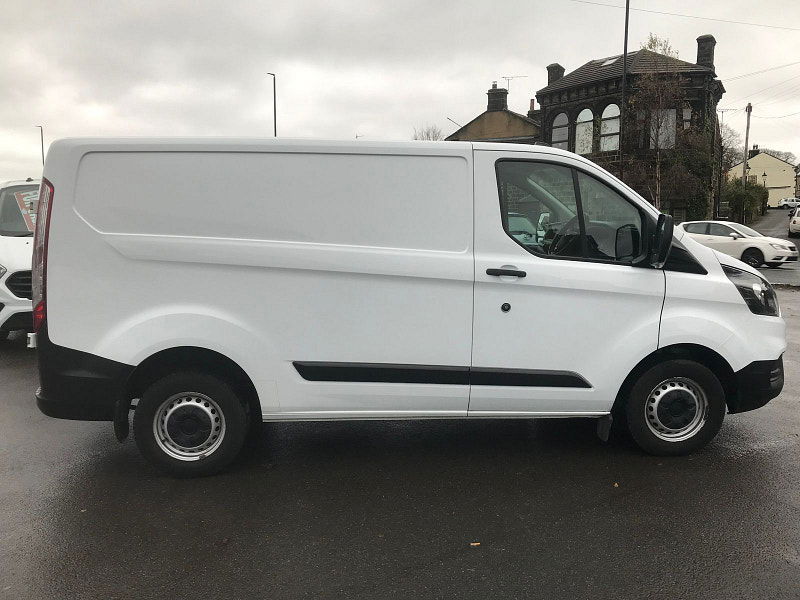 Ford Transit Custom 2.0L 280 Leader EcoBlue Diesel Manual Euro 6 (104 bhp) 5dr Manual 2025