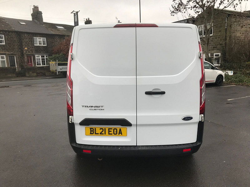 Ford Transit Custom 2.0L 280 Leader EcoBlue Diesel Manual Euro 6 (104 bhp) 5dr Manual 2025