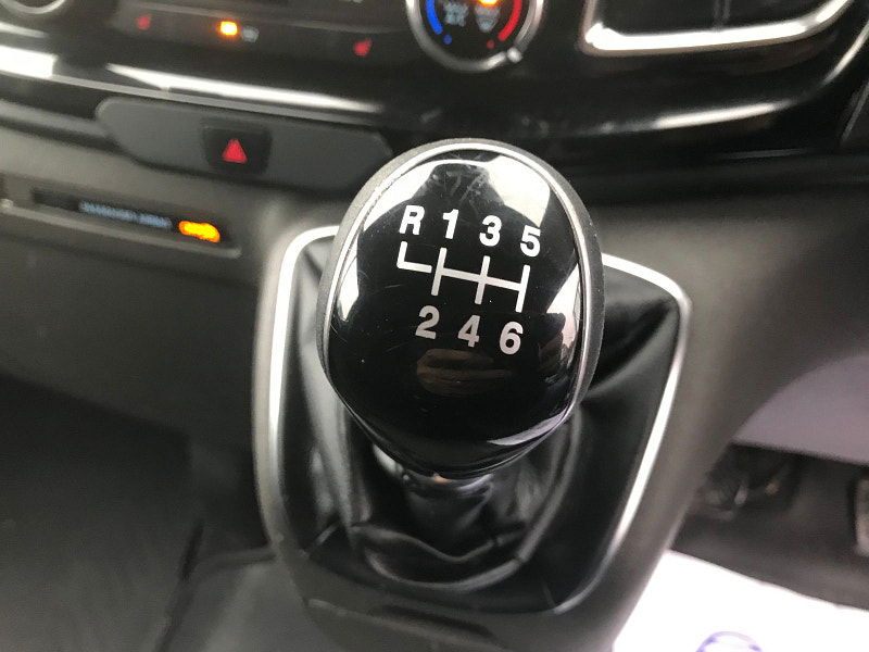 Ford Transit Custom 2.0L 280 Limited Diesel Manual Euro 6 (128 bhp) 5dr Manual 2025