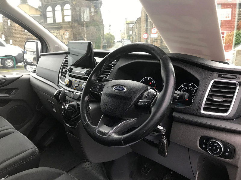 Ford Transit Custom 2.0L 280 Limited Diesel Manual Euro 6 (128 bhp) 5dr Manual 2025