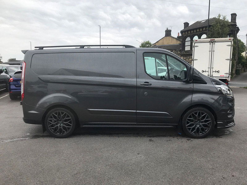Ford Transit Custom 2.0L 280 Limited EcoBlue 5dr Diesel Manual Euro 6 (128 bhp) 5dr Manual 2025