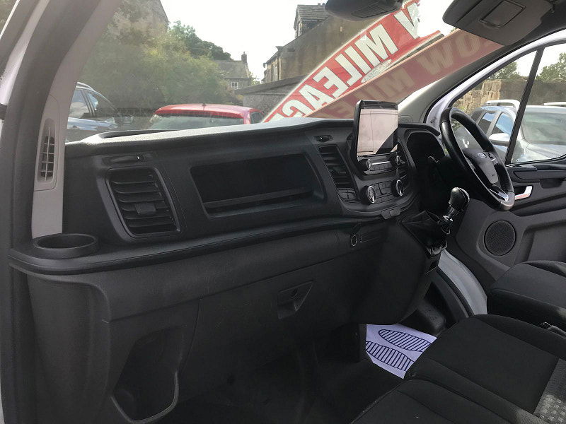 Ford Transit Custom 2.0L 280 Trend EcoBlue Diesel Manual Euro 6 (104 bhp) 5dr Manual 2026