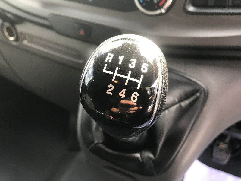 Ford Transit Custom 2.0L 280 Trend EcoBlue Diesel Manual Euro 6 (104 bhp) 5dr Manual 2026