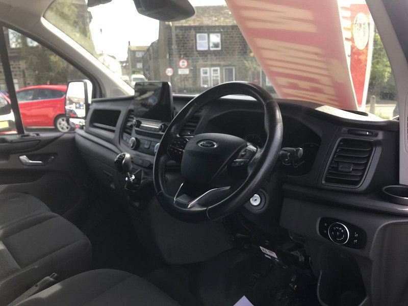 Ford Transit Custom 2.0L 280 Trend EcoBlue Diesel Manual Euro 6 (104 bhp) 5dr Manual 2026