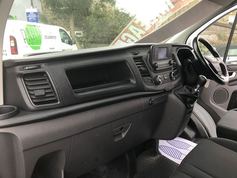Ford Transit Custom 2.0L 280 Trend EcoBlue Diesel Manual Euro 6 (104 bhp) 5dr Manual 2025