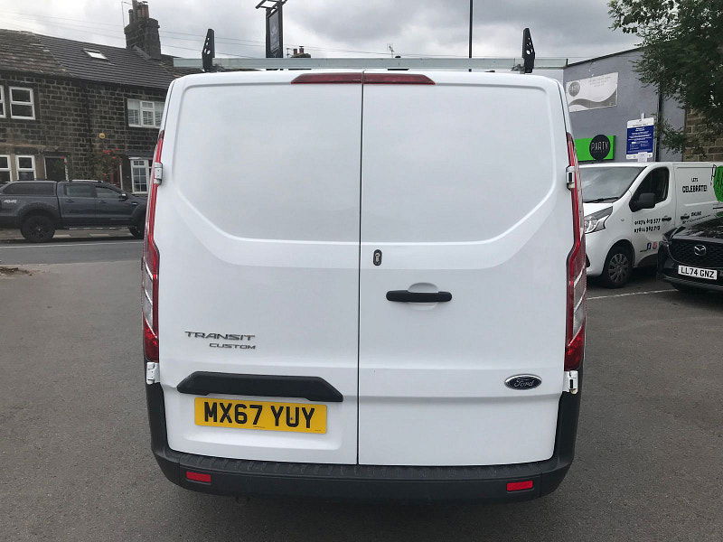 Ford Transit Custom 2.0L 290 Diesel Manual Euro 6 (103 bhp) 5dr Manual 2025