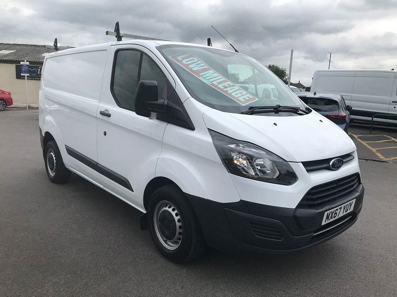 Ford Transit Custom 2.0L 290 Diesel Manual Euro 6 (103 bhp) 5dr Manual 2025