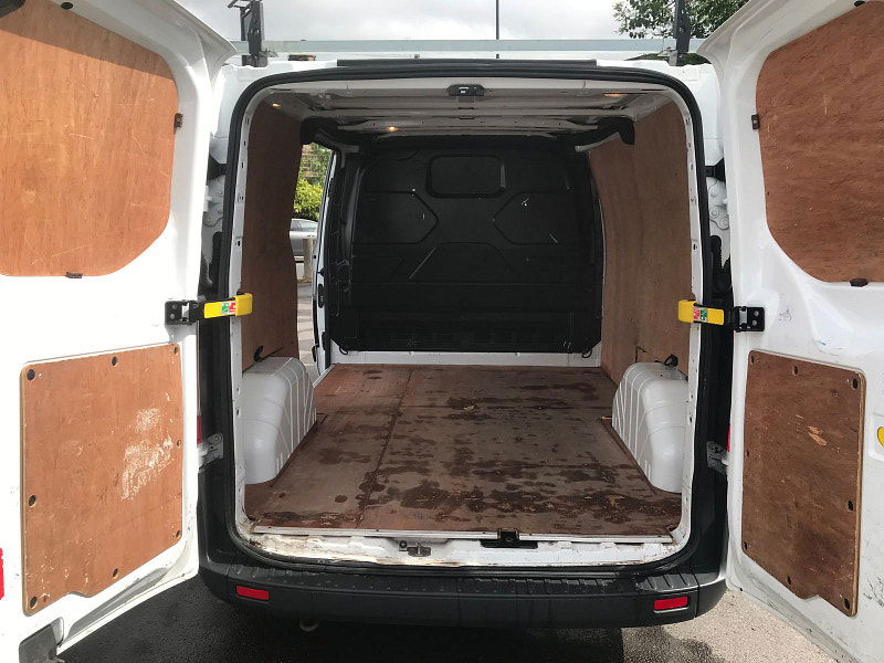 Ford Transit Custom 2.0L 290 Diesel Manual Euro 6 (103 bhp) 5dr Manual 2025