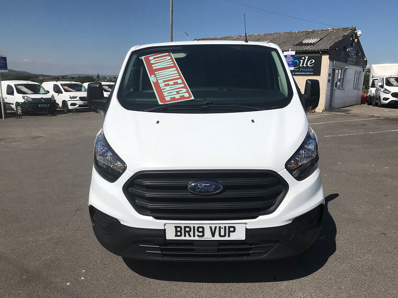 Ford Transit Custom 2.0L 300 Base Diesel Manual Euro 6 (103 bhp) 5dr Manual 2025