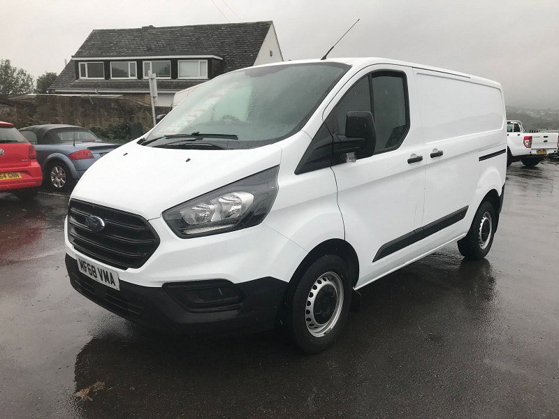 Ford Transit Custom 2.0L 300 Base Diesel Manual Euro 6 (103 bhp) 5dr Manual 2026