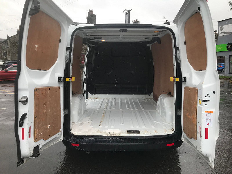 Ford Transit Custom 2.0L 300 Base Diesel Manual Euro 6 (103 bhp) 5dr Manual 2026