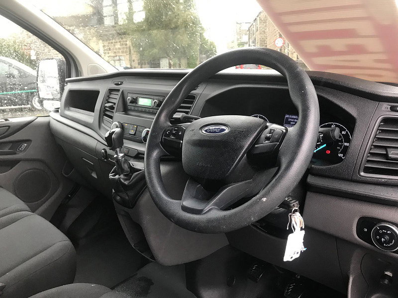 Ford Transit Custom 2.0L 300 Base Diesel Manual Euro 6 (103 bhp) 5dr Manual 2026