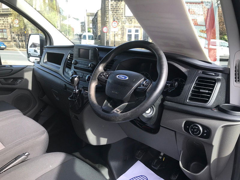 Ford Transit Custom 2.0L 300 LEADER P/V ECOBLUE Diesel Manual Euro 6 (128 bhp) 5dr Manual 2025
