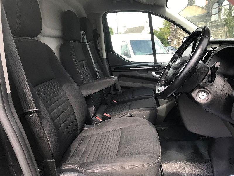 Ford Transit Custom 2.0L 300 Limited EcoBlue 5dr Diesel Manual Euro 6 (128 bhp) 5dr Manual 2025