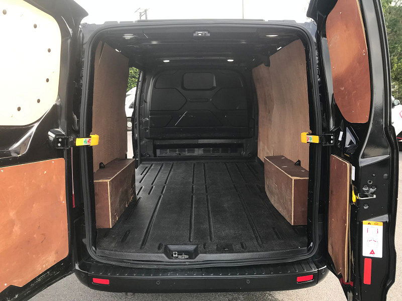 Ford Transit Custom 2.0L 300 Limited EcoBlue 5dr Diesel Manual Euro 6 (128 bhp) 5dr Manual 2025