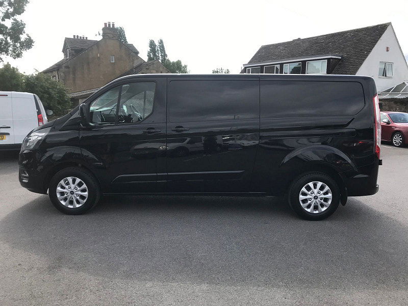 Ford Transit Custom 2.0L 300 Limited EcoBlue 5dr Diesel Manual Euro 6 (128 bhp) 5dr Manual 2025