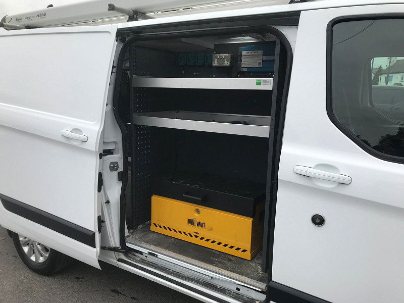 Ford Transit Custom 2.0L 300 Limited EcoBlue 6dr Diesel Manual Euro 6 (128 bhp) 6dr Manual 2025