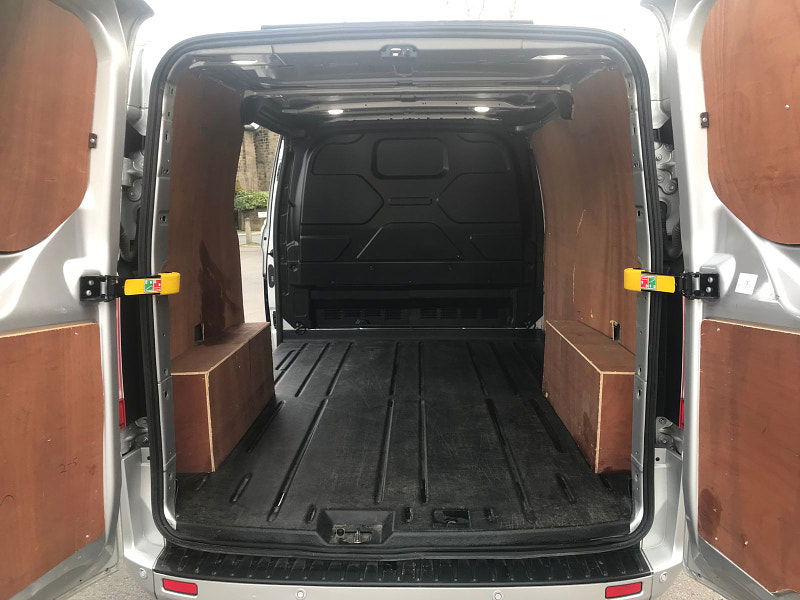 Ford Transit Custom 2.0L 300 LIMITED P/V ECOBLUE Diesel Manual Euro 6 (128 bhp) 5dr Manual 2025
