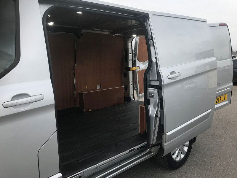 Ford Transit Custom 2.0L 300 LIMITED P/V ECOBLUE Diesel Manual Euro 6 (128 bhp) 5dr Manual 2025