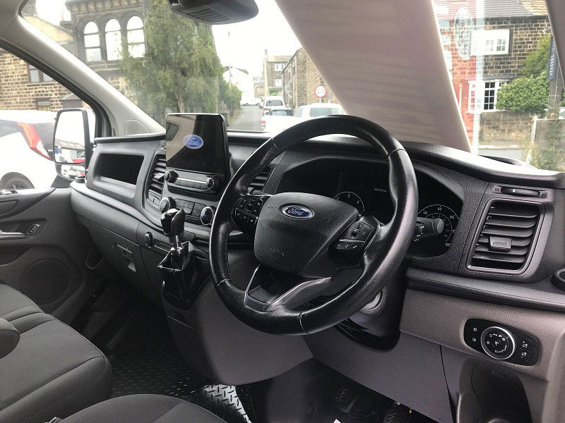 Ford Transit Custom 2.0L 300 Trend EcoBlue 5dr Diesel Manual Euro 6 (104 bhp) 5dr Manual 2025