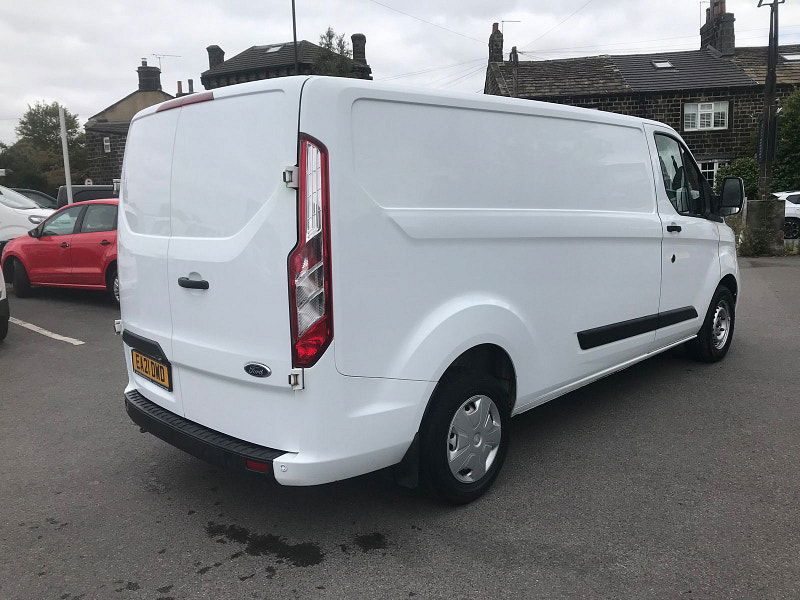 Ford Transit Custom 2.0L 300 Trend EcoBlue 5dr Diesel Manual Euro 6 (104 bhp) 5dr Manual 2025