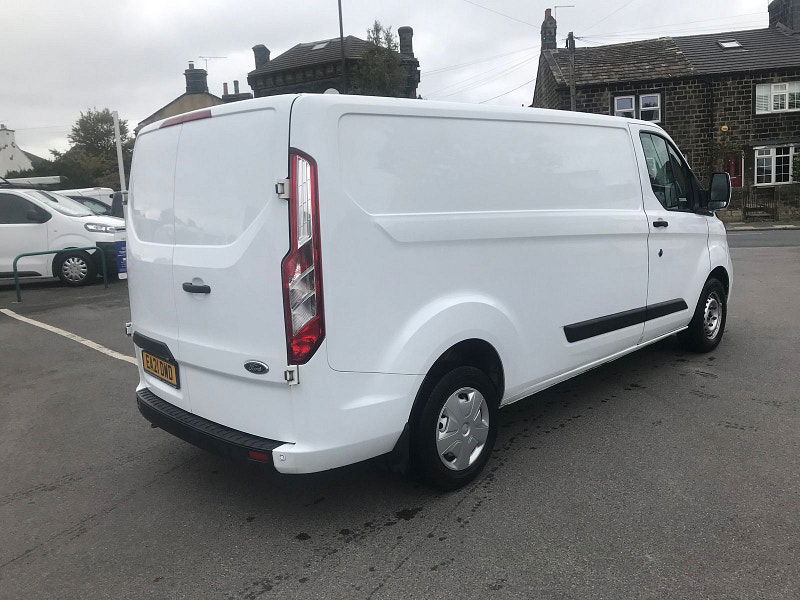Ford Transit Custom 2.0L 300 Trend EcoBlue 5dr Diesel Manual Euro 6 (104 bhp) 5dr Manual 2025