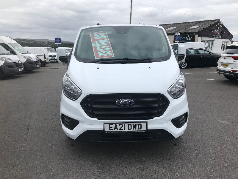 Ford Transit Custom 2.0L 300 Trend EcoBlue 5dr Diesel Manual Euro 6 (104 bhp) 5dr Manual 2025