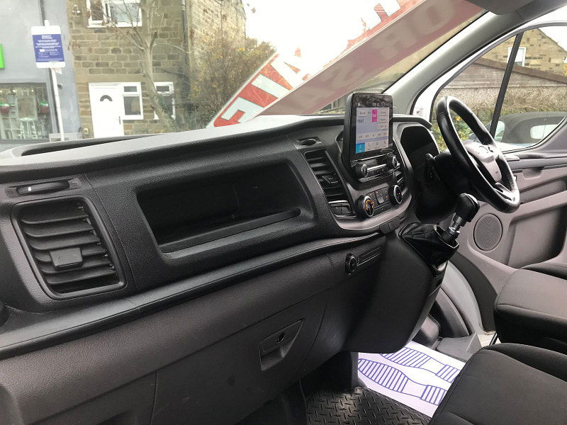 Ford Transit Custom 2.0L 300 Trend EcoBlue 5dr Diesel Manual Euro 6 (104 bhp) 5dr Manual 2025