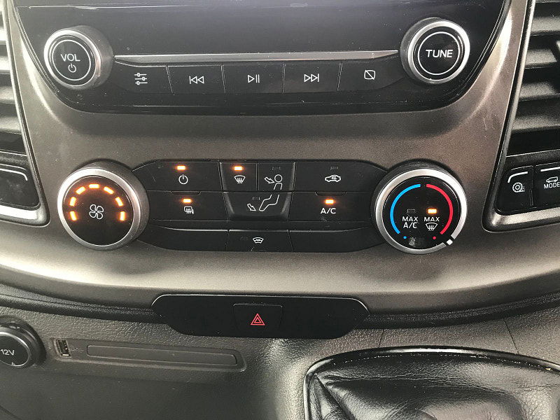 Ford Transit Custom 2.0L 300 Trend EcoBlue 5dr Diesel Manual Euro 6 (104 bhp) 5dr Manual 2025