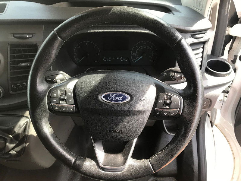 Ford Transit Custom 2.0L 300 Trend EcoBlue Diesel Manual Euro 6 (104 bhp) 5dr Manual 2025
