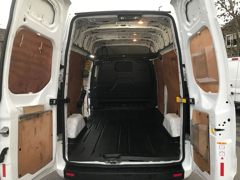 Ford Transit Custom 2.0L 300 Trend EcoBlue Diesel Manual Euro 6 (104 bhp) 5dr Manual 2025