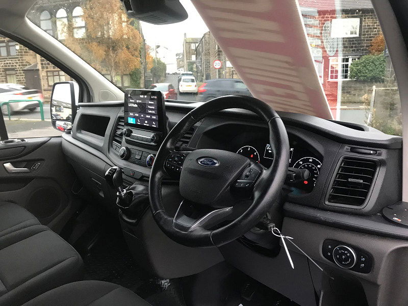 Ford Transit Custom 2.0L 300 Trend EcoBlue Diesel Manual Euro 6 (104 bhp) 5dr Manual 2025