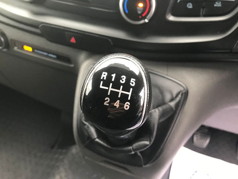 Ford Transit Custom 2.0L 320 Leader EcoBlue Diesel Manual Euro 6 (128 bhp) 5dr Manual 2025