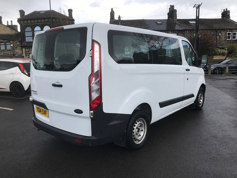 Ford Transit Custom 2.2 TDCi 310 Kombi 5dr Diesel Manual L1 H1 (172 g/km, 98 bhp) 5dr Manual 2026
