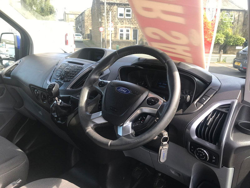 Ford Transit Custom 2.2L 270 LIMITED LR P/V Diesel Manual Euro 5 (153 bhp) 6dr Manual 2025