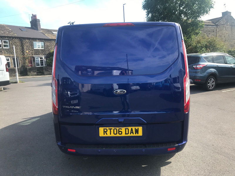 Ford Transit Custom 2.2L 270 LIMITED LR P/V Diesel Manual Euro 5 (153 bhp) 6dr Manual 2025