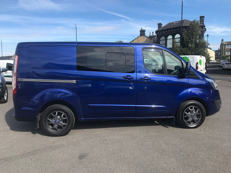 Ford Transit Custom 2.2L 270 LIMITED LR P/V Diesel Manual Euro 5 (153 bhp) 6dr Manual 2025