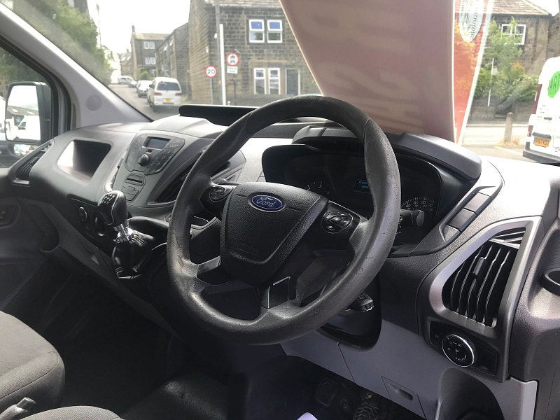 Ford Transit Custom 2.2L 290 LR P/V Diesel Manual Euro 5 (123 bhp) 5dr Manual 2025