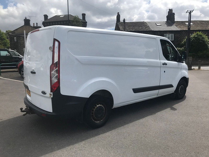 Ford Transit Custom 2.2L 290 LR P/V Diesel Manual Euro 5 (123 bhp) 5dr Manual 2025