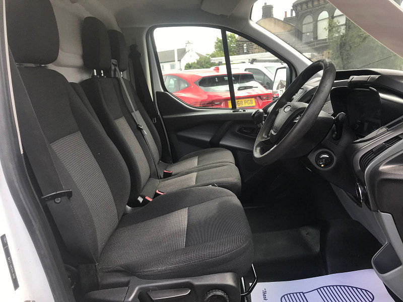Ford Transit Custom 2.2L 290 LR P/V Diesel Manual Euro 5 (123 bhp) 5dr Manual 2025