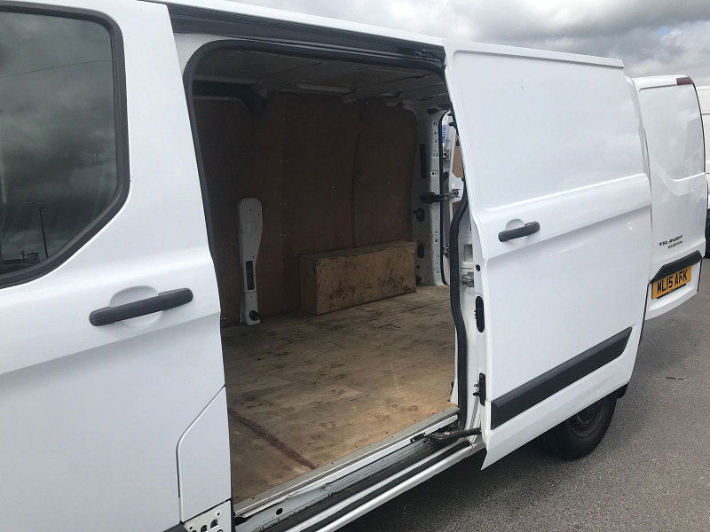 Ford Transit Custom 2.2L 290 LR P/V Diesel Manual Euro 5 (123 bhp) 5dr Manual 2025