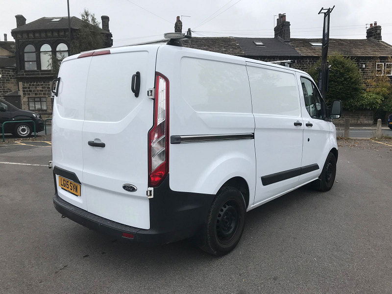 Ford Transit Custom 2.2L 310 E-Tech Diesel Manual Euro 5 (99 bhp) 5dr Manual 2025