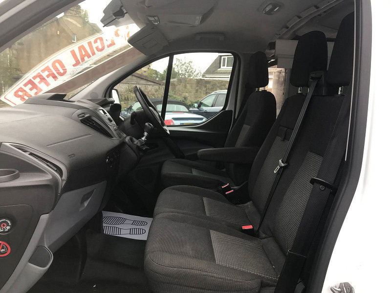 Ford Transit Custom 2.2L 310 E-Tech Diesel Manual Euro 5 (99 bhp) 5dr Manual 2025