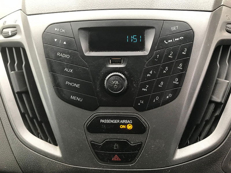 Ford Transit Custom 2.2L 310 E-Tech Diesel Manual Euro 5 (99 bhp) 5dr Manual 2025