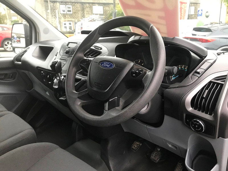Ford Transit Custom 290 LR P/V 5dr Manual 2025