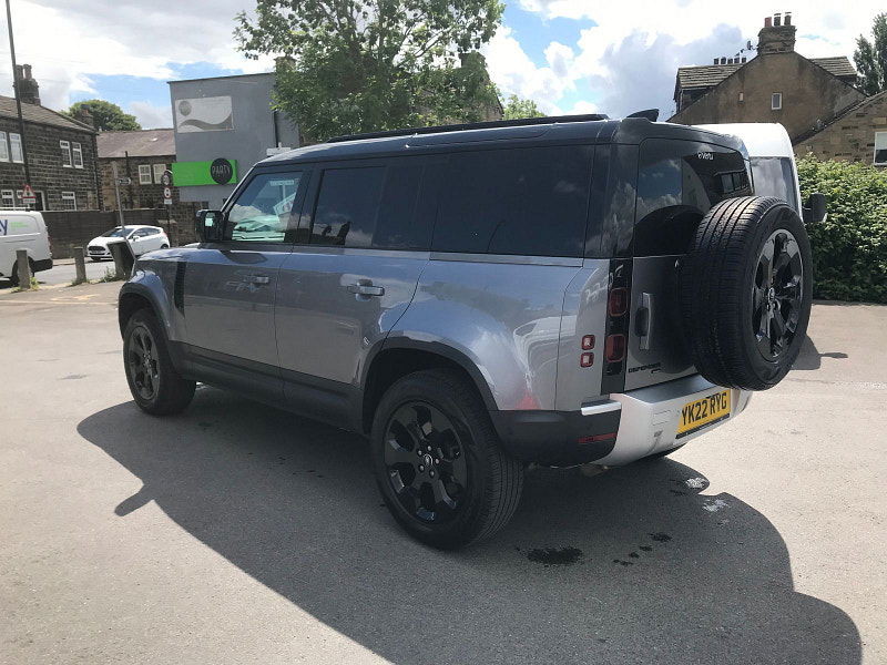 Land Rover Defender 3.0L Hard Top SE D MHEV Auto 5dr Diesel Automatic Euro 6 (295 bhp) 5dr Automatic 2025
