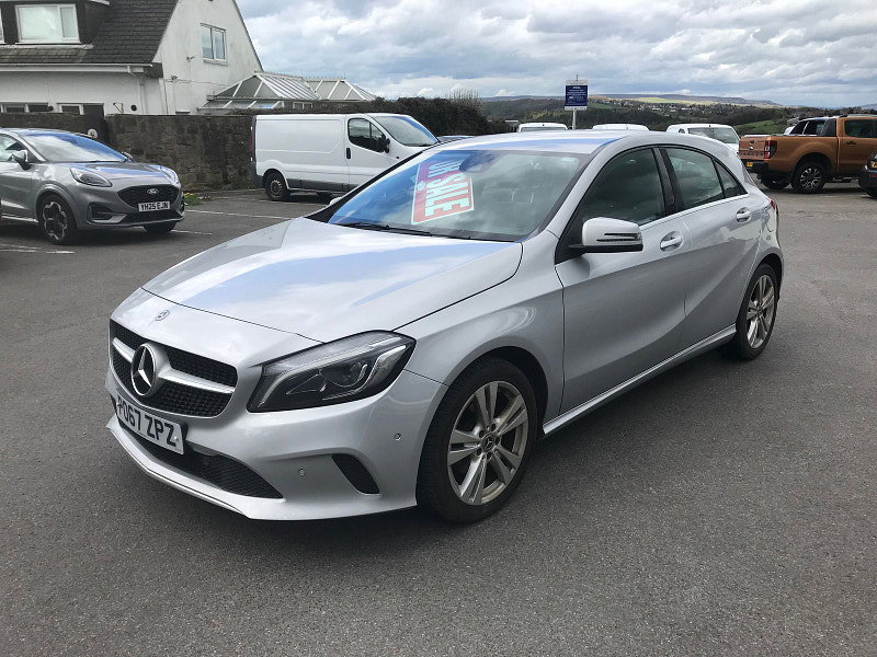 Mercedes-Benz A Class 1.5 A180d Sport (Premium) Hatchback 5dr Diesel Manual Euro 6 (s/s) (109 ps) 5dr Manual 2026